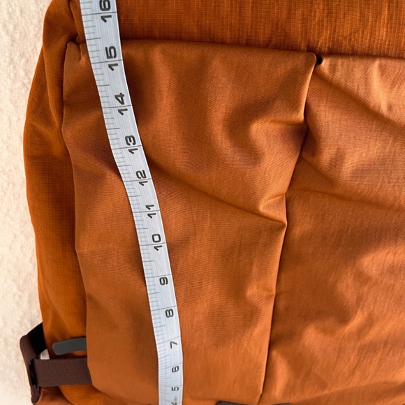 Bellroy Tokyo Totepack Compact - Burnt Orange - Picture 6 of 7